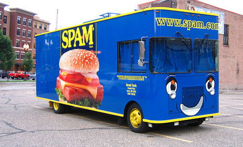 camion publicitaire de spam