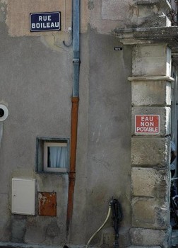 A la rue boileau, l'eau est non potable