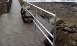 Un banc face à la mer